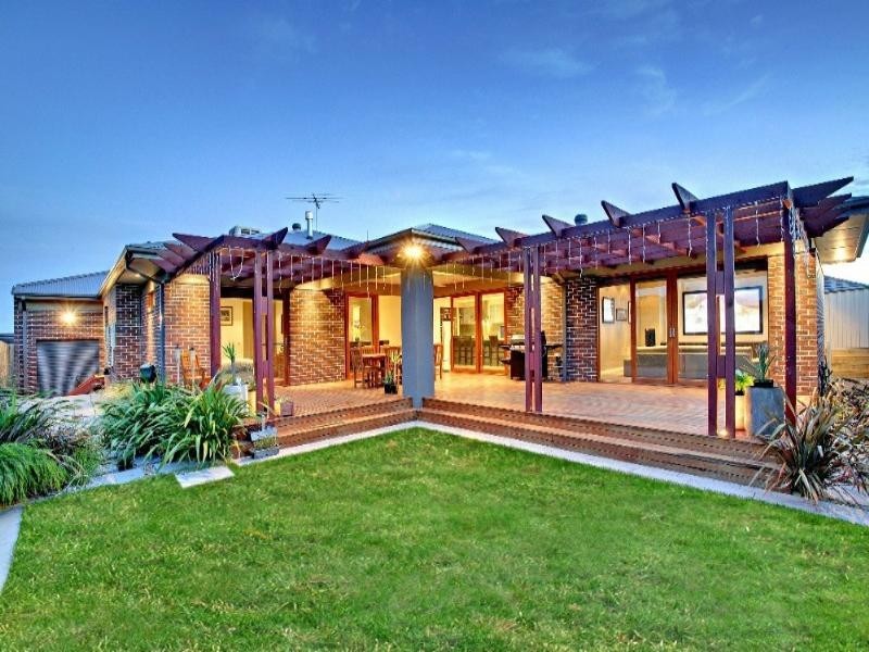 17 Monagle Avenue, Bundoora VIC 3083