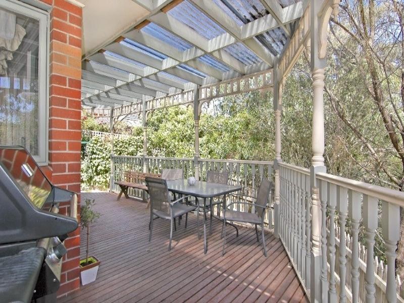 19 Piccadilly Close, Greensborough VIC 3088
