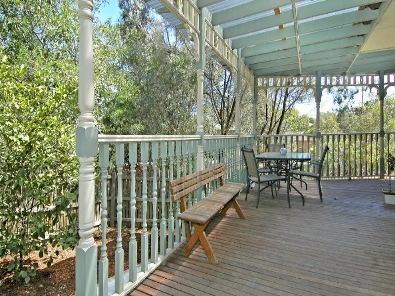 19 Piccadilly Close, Greensborough VIC 3088