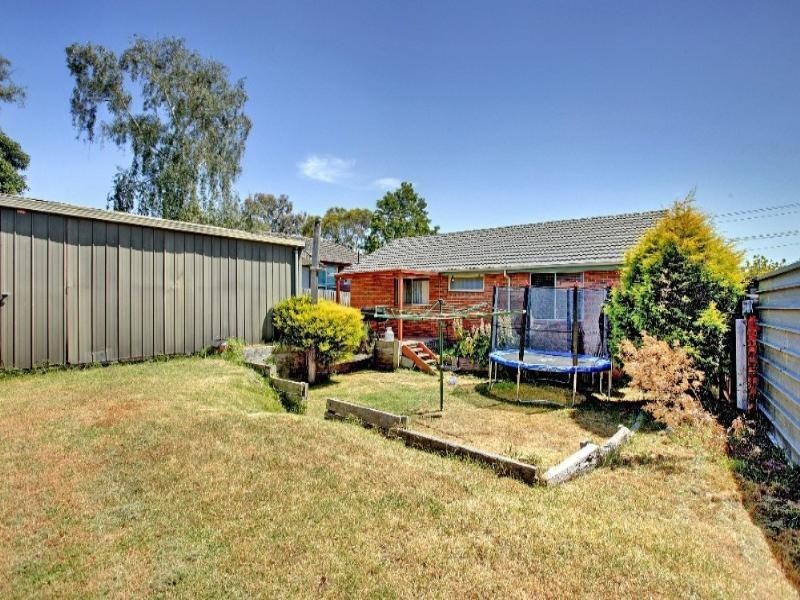 35 Glenn Crescent, Bundoora VIC 3083