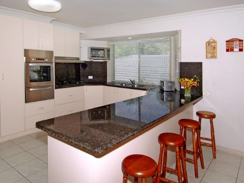 34 Longacres Road, Yallambie VIC 3085