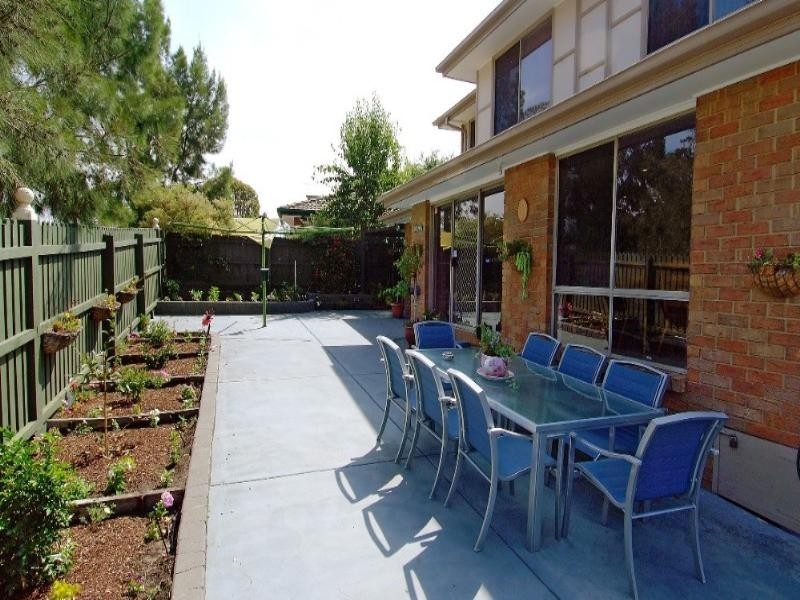 34 Longacres Road, Yallambie VIC 3085