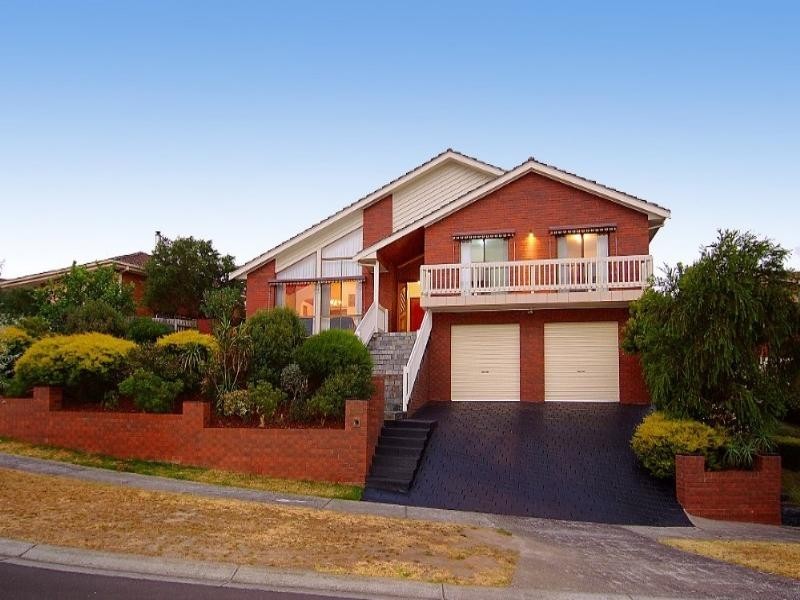 22 Stonnington Drive, Watsonia North VIC 3087