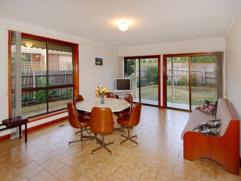 22 Stonnington Drive, Watsonia North VIC 3087