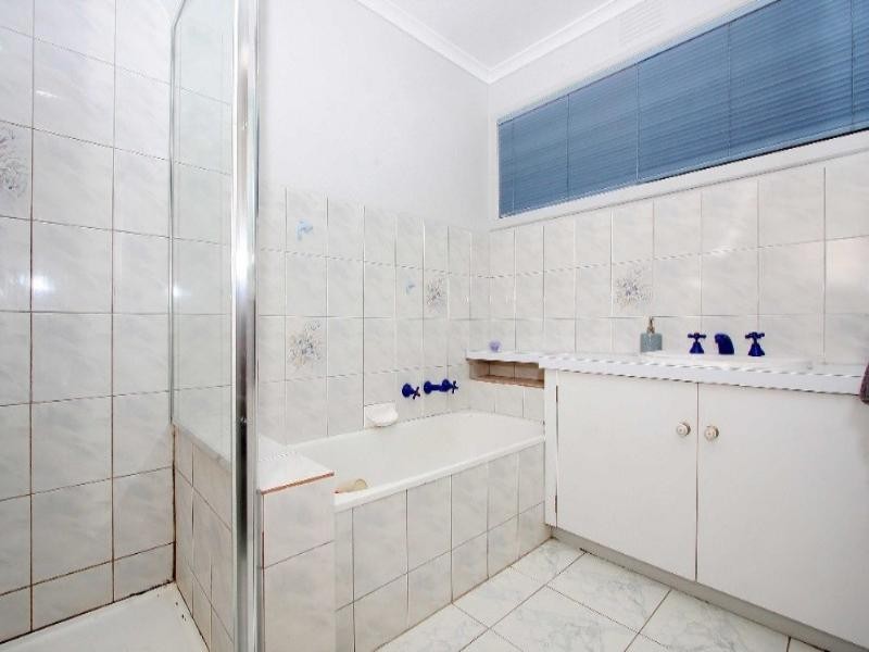 14 Winter Court, Mill Park VIC 3082