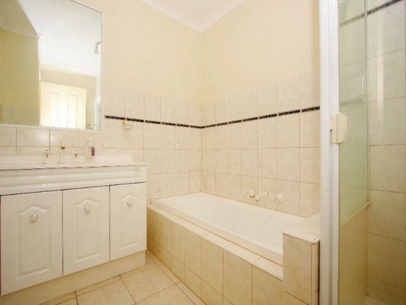 4/2 Shoalhaven Street, Bundoora VIC 3083