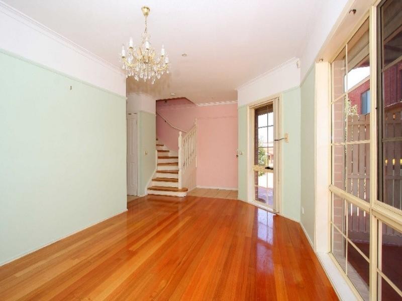 2/10A Lagen Court, Bundoora VIC 3083