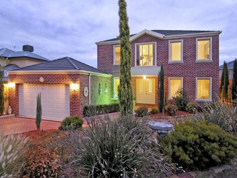 107 Edmund Rice Parade, Watsonia North VIC 3087