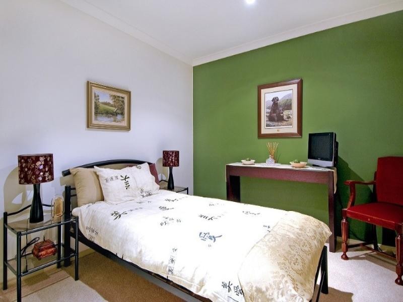 107 Edmund Rice Parade, Watsonia North VIC 3087