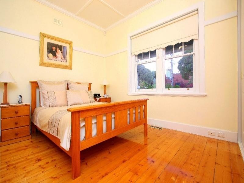 4 Storey Road, Reservoir VIC 3073