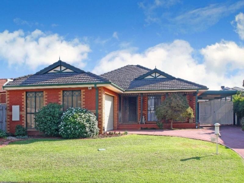 12 Gilroy Crescent, Mill Park VIC 3082
