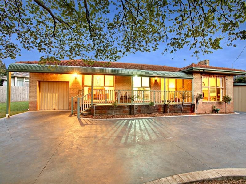 217 Nell Street, Greensborough VIC 3088