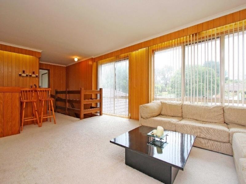 18 Gleeson Drive, Bundoora VIC 3083