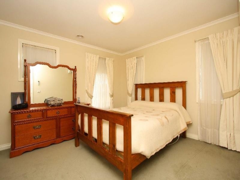 6 Sugargum Drive, Bundoora VIC 3083