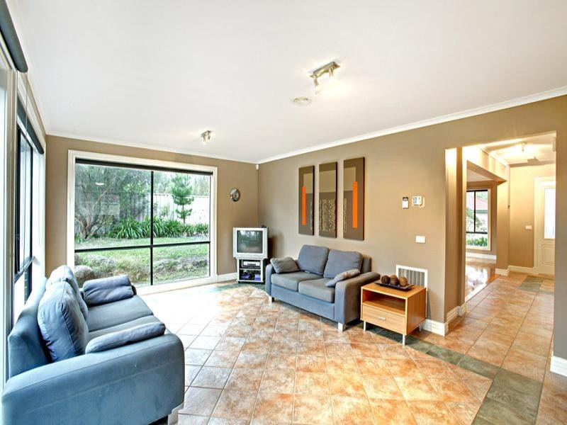 5 Amethyst Walk, Bundoora VIC 3083