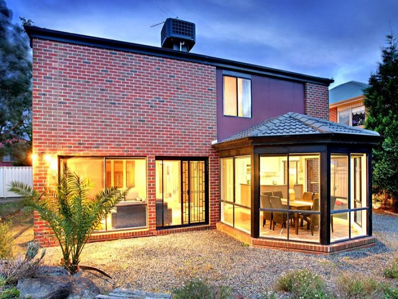 5 Amethyst Walk, Bundoora VIC 3083