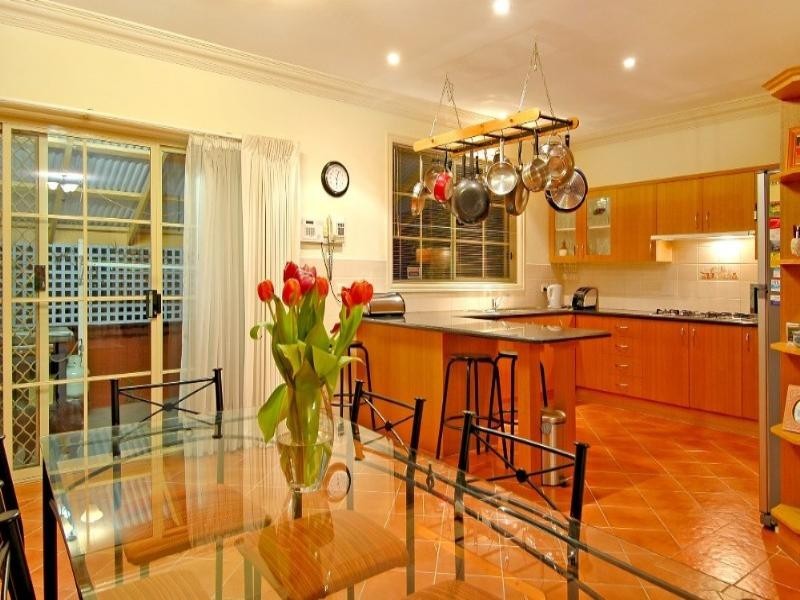 14 Amethyst Walk, Bundoora VIC 3083