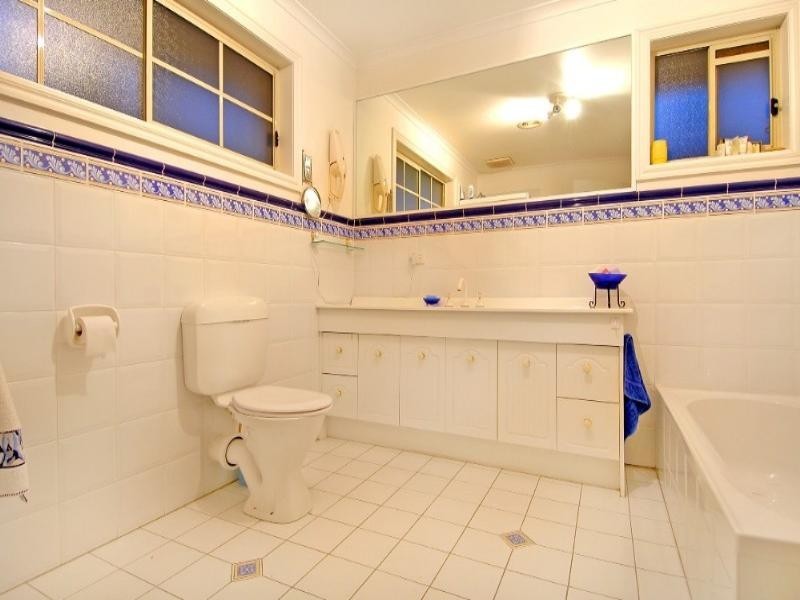 14 Amethyst Walk, Bundoora VIC 3083