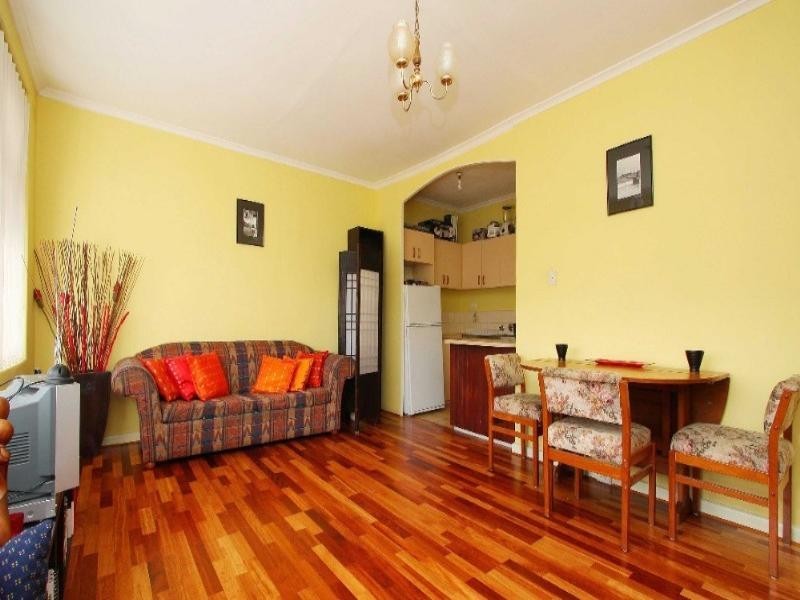 8/9 Hammond Street, Thornbury VIC 3071