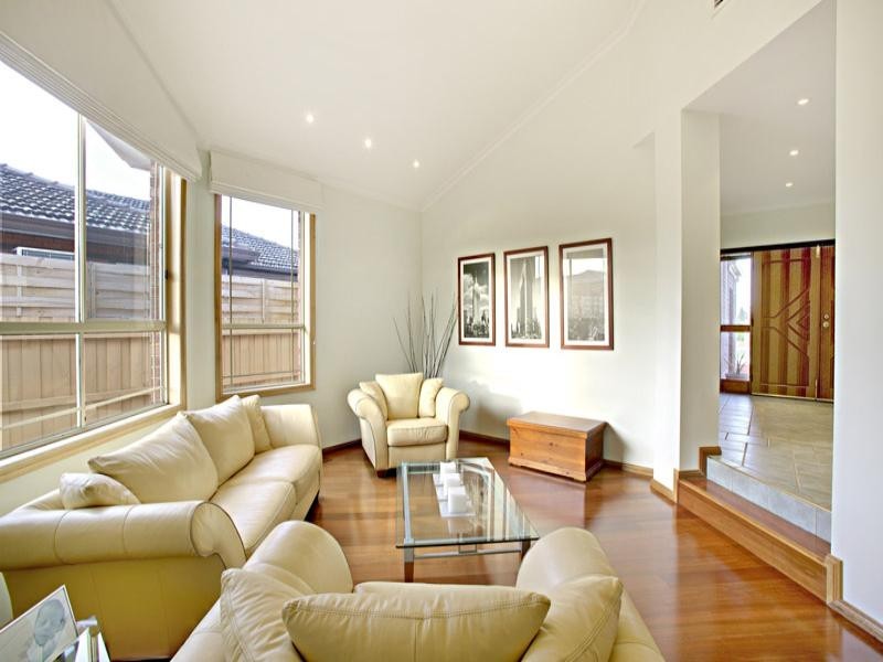 403 Edgars Road, Lalor VIC 3075