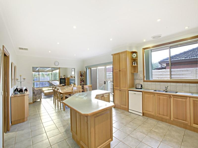 403 Edgars Road, Lalor VIC 3075