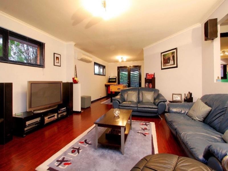 20 Charlotte Road, Mill Park VIC 3082