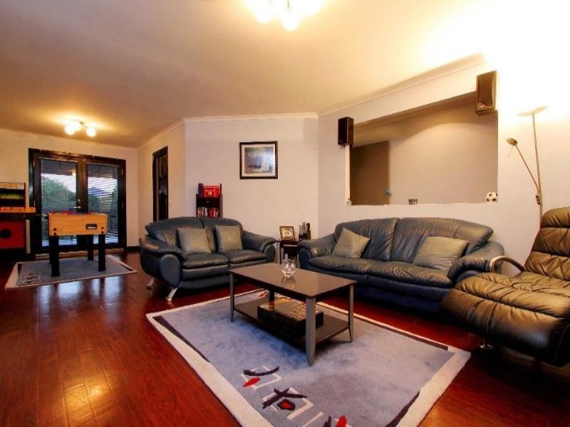 20 Charlotte Road, Mill Park VIC 3082