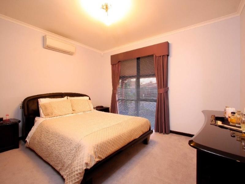 20 Charlotte Road, Mill Park VIC 3082