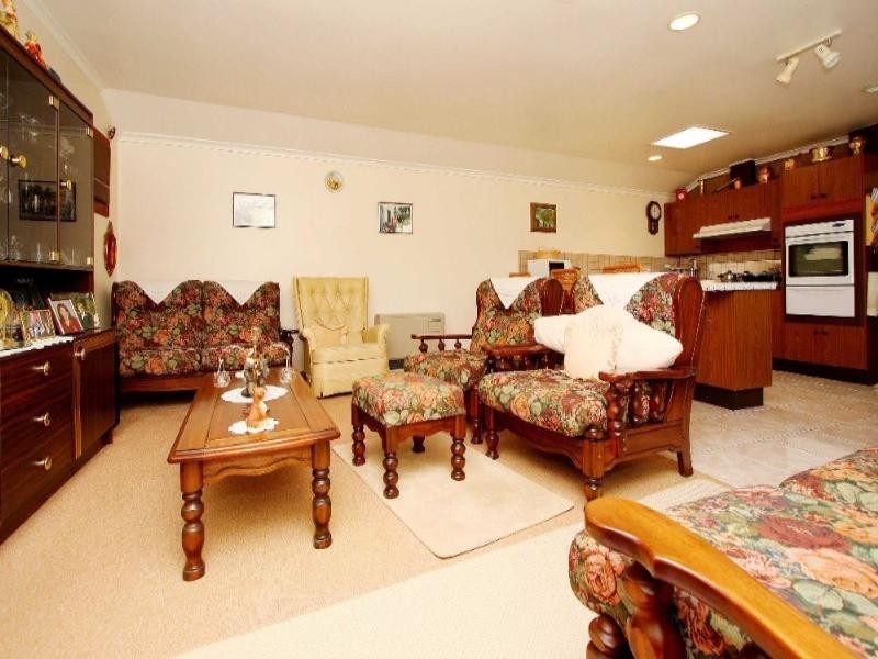 3 Whitfield Court, Mill Park VIC 3082