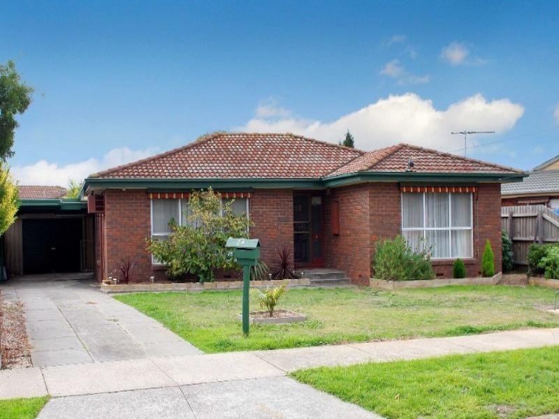 28 Cumberland Crescent, Thomastown VIC 3074