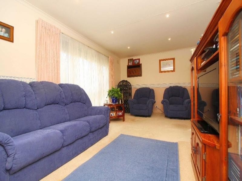 28 Cumberland Crescent, Thomastown VIC 3074