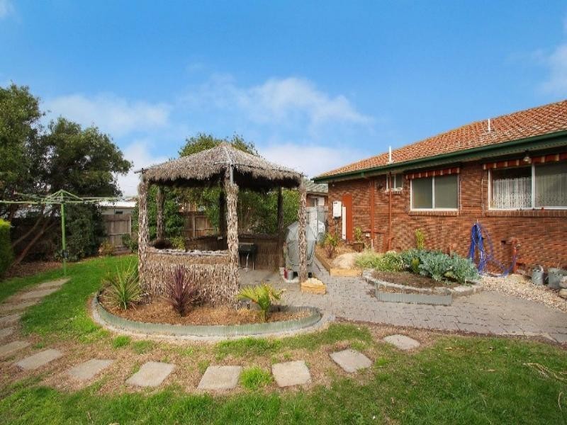 28 Cumberland Crescent, Thomastown VIC 3074