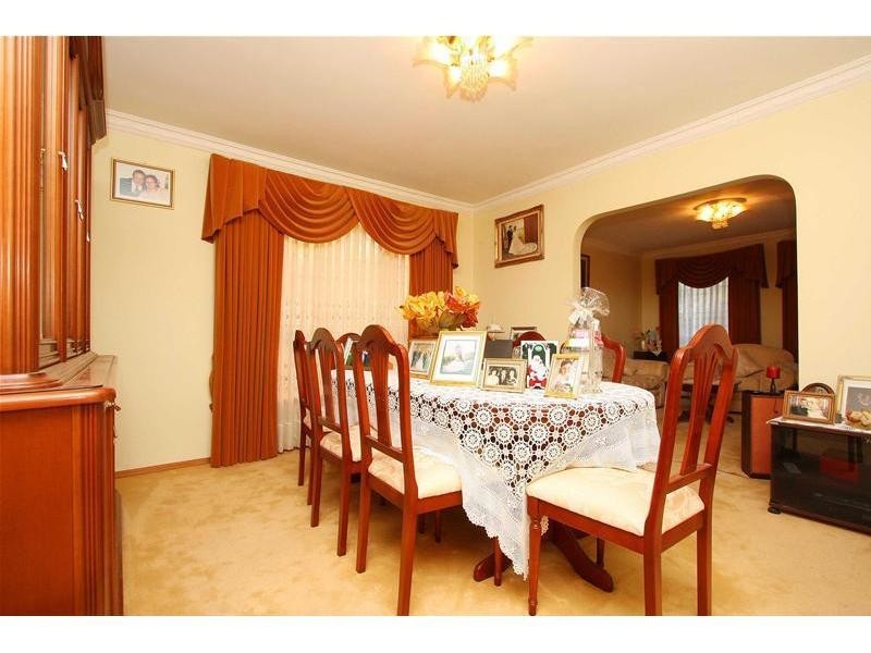 142 Barry Road, Thomastown VIC 3074