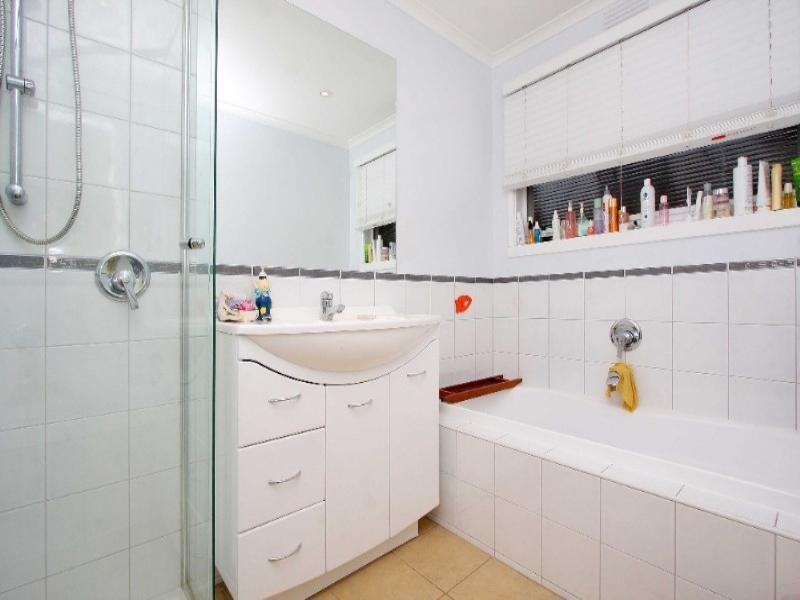 21 Perversi Avenue, Diamond Creek VIC 3089