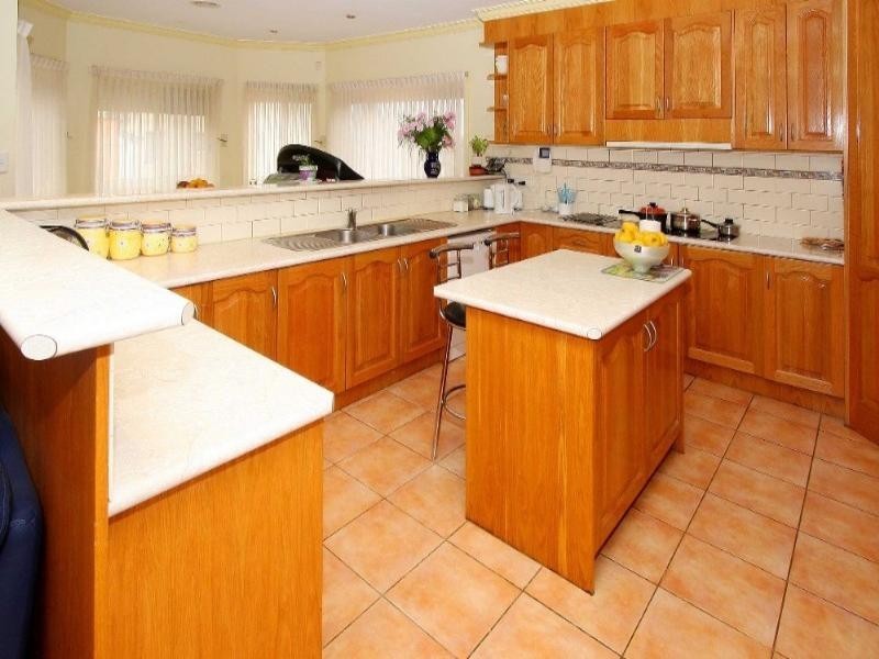 15 Maculata Grove, Bundoora VIC 3083