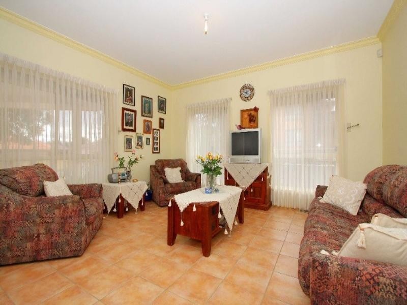 15 Maculata Grove, Bundoora VIC 3083