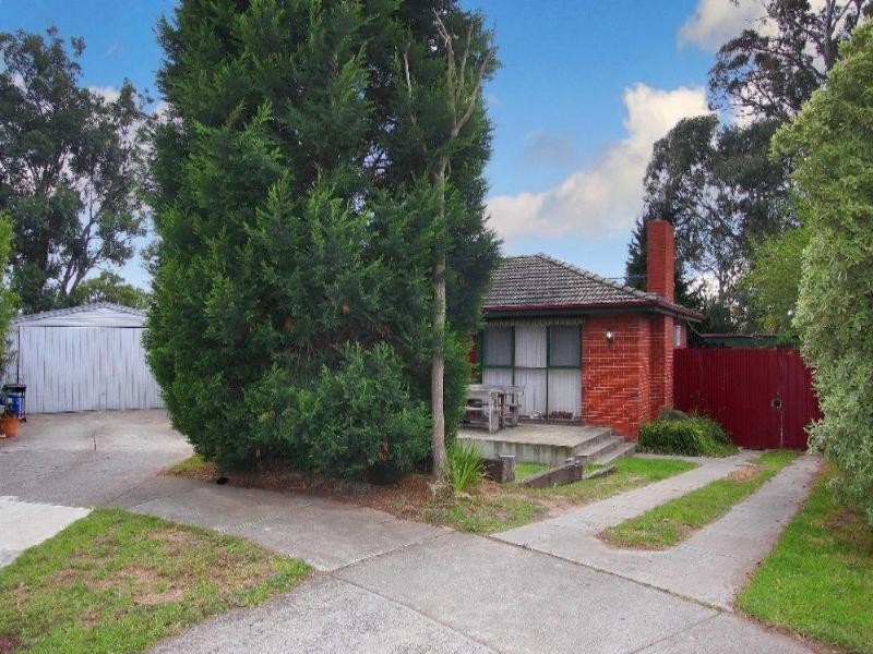 8 Bowral Court, Bundoora VIC 3083