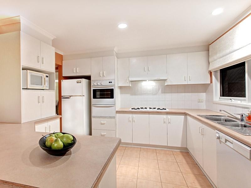 5 Silverdale Rise, Bundoora VIC 3083