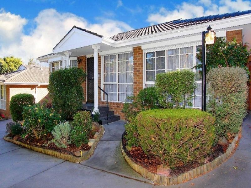 2/37 Warwick Road, Greensborough VIC 3088