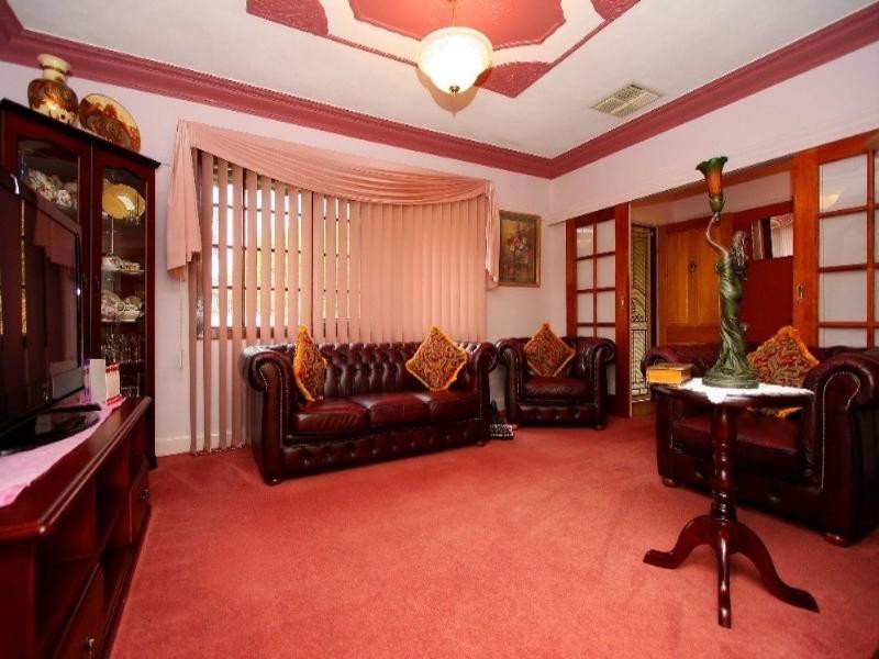 5 Black Street, Watsonia VIC 3087