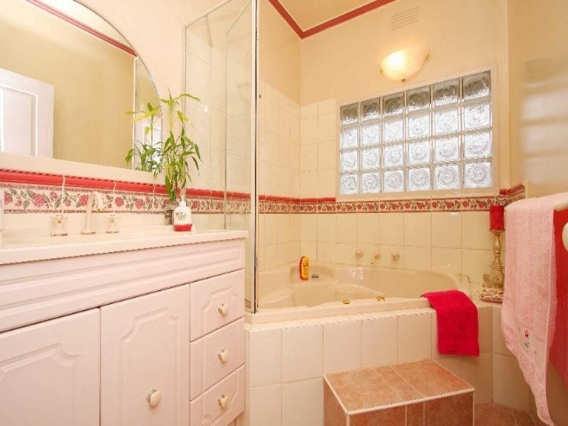 5 Black Street, Watsonia VIC 3087