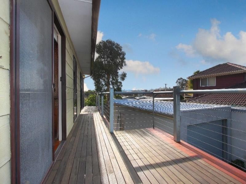 9 Sandhurst Crescent, Bundoora VIC 3083