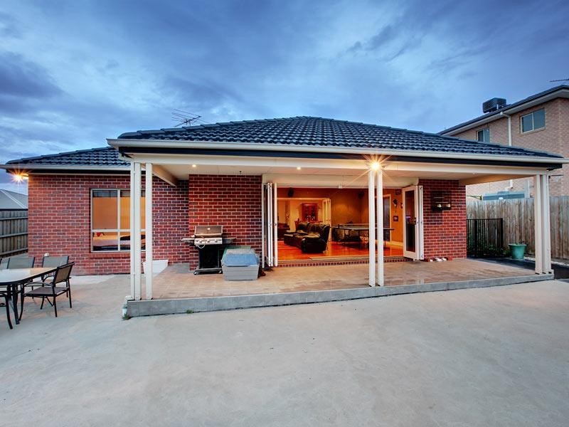 24 Kelty Terrace, Bundoora VIC 3083
