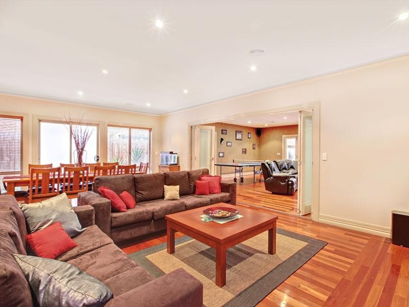 24 Kelty Terrace, Bundoora VIC 3083