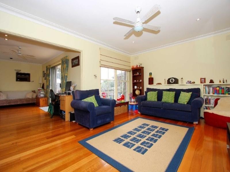 21 Patricia Avenue, Bundoora VIC 3083