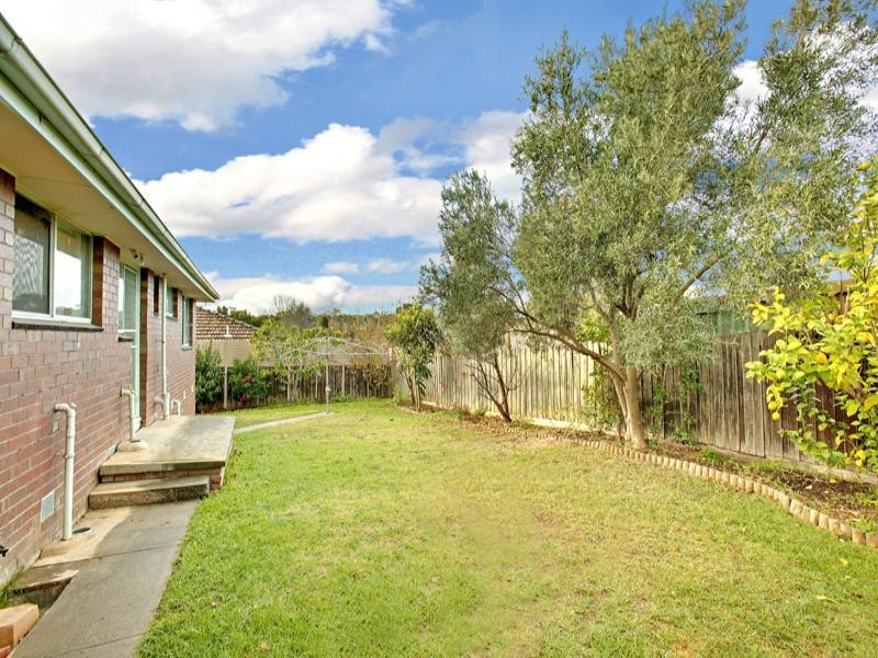 16 Lincoln Street, Watsonia North VIC 3087