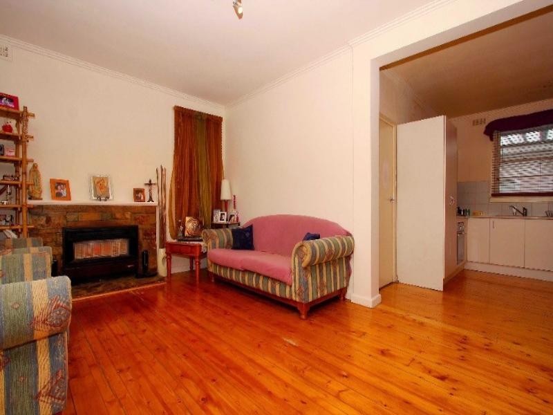 7 North Crescent, Heidelberg West VIC 3081