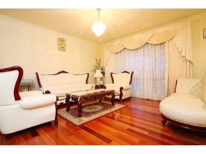 59 Telopea Crescent, Mill Park VIC 3082