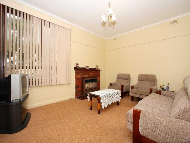 12 Lae Street, Heidelberg West VIC 3081