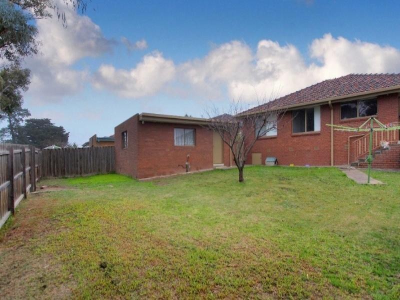 29 Janet Crescent, Bundoora VIC 3083